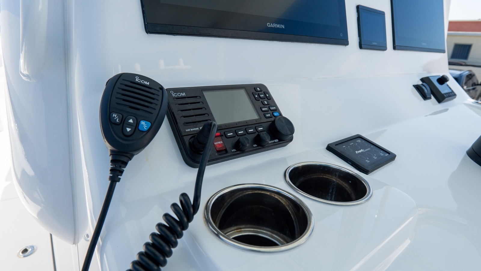 36ft Front Runner Yacht For Sale