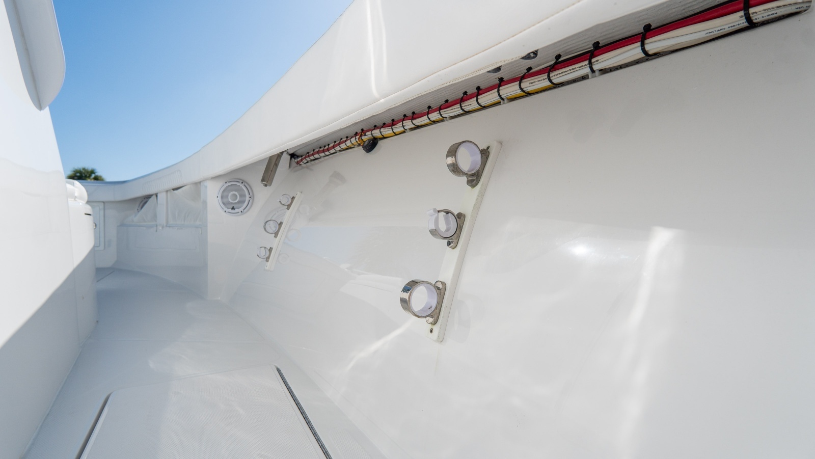 36ft Front Runner Yacht For Sale