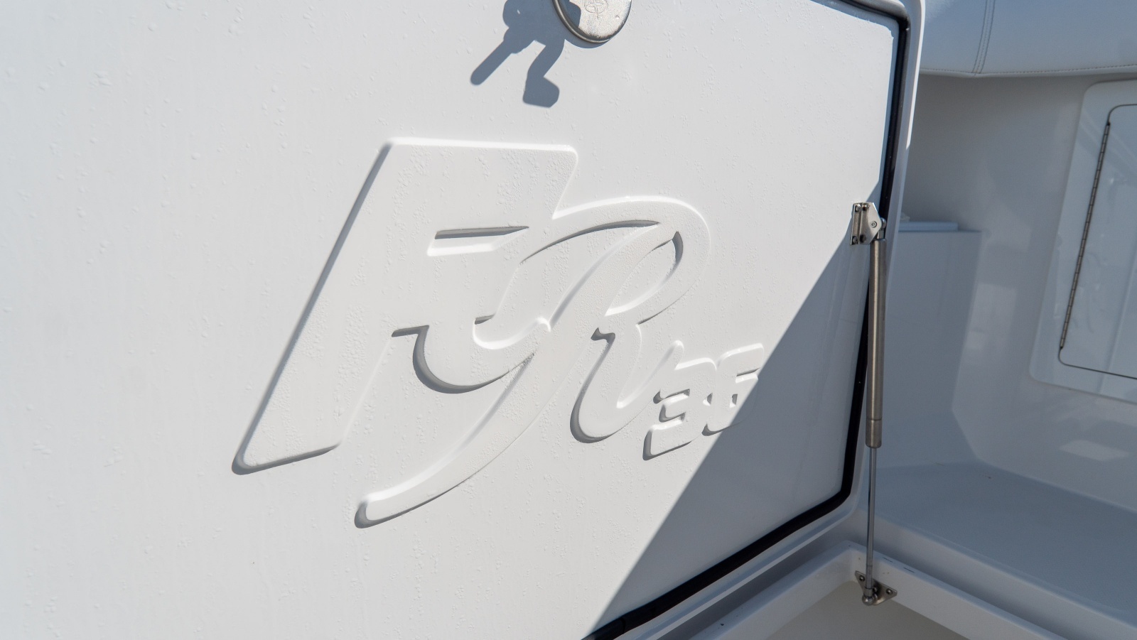 36ft Front Runner Yacht For Sale