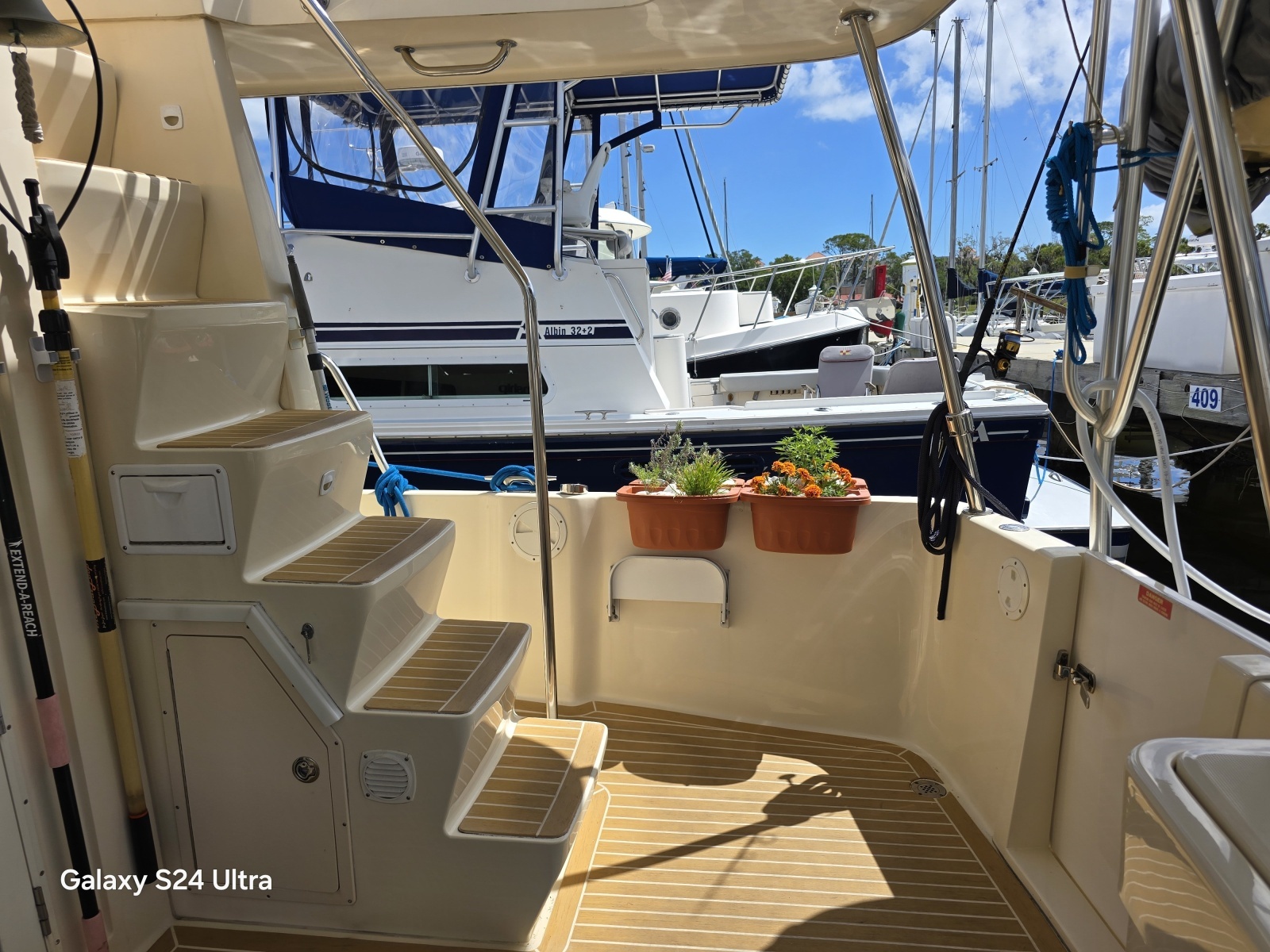 Sol Mate Aft Deck