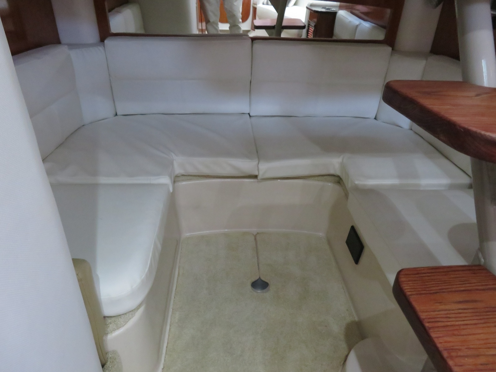 35ft Four Winns Yacht For Sale