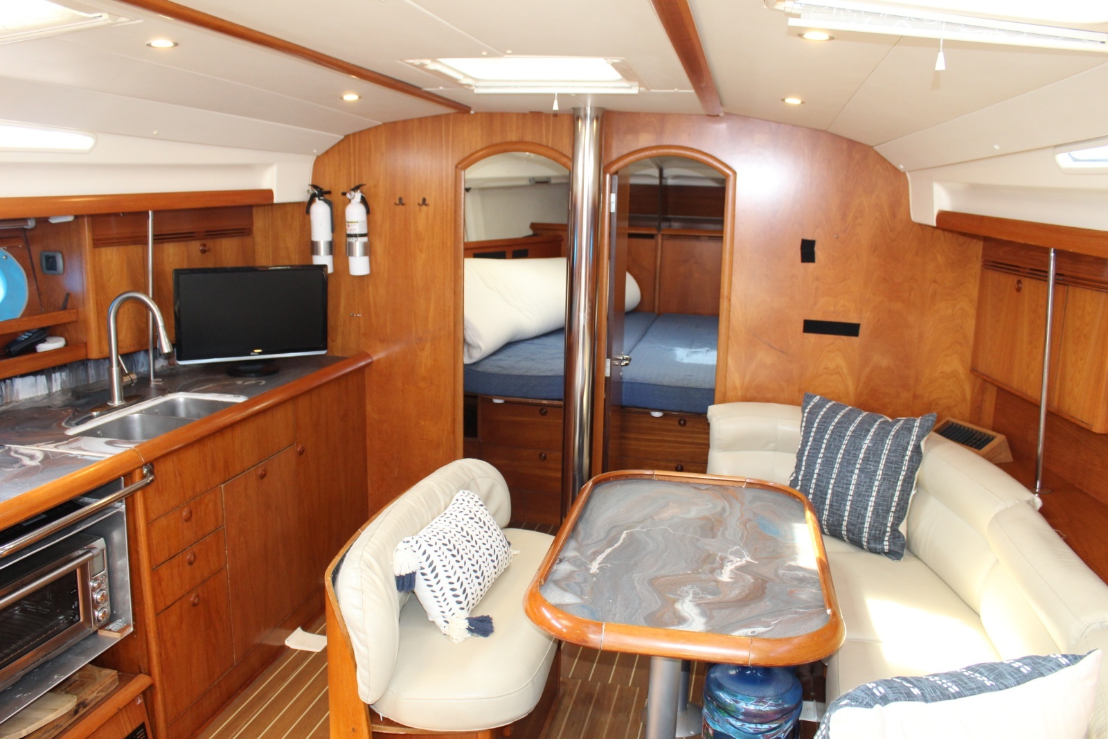 Ranch Water 45ft Jeanneau Yacht For Sale