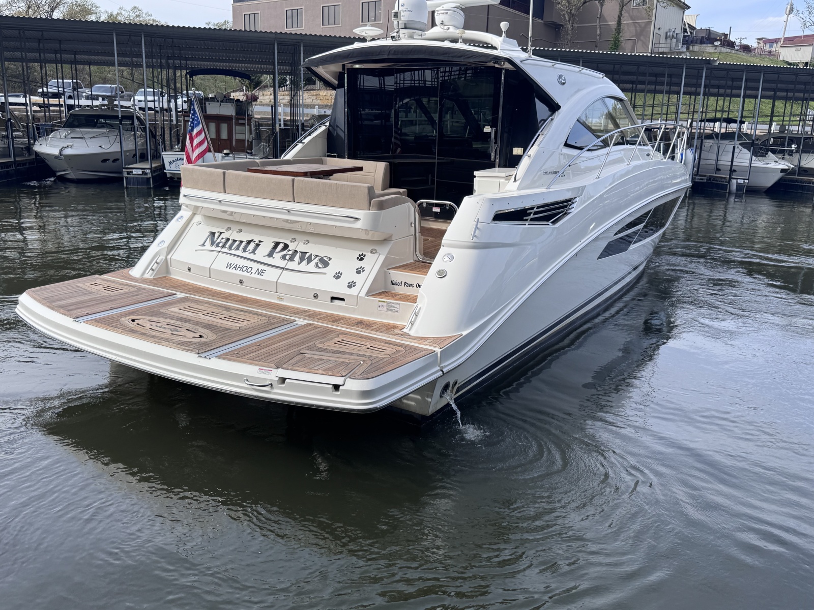 50' 2015 Sea Ray 510 SUNDANCER