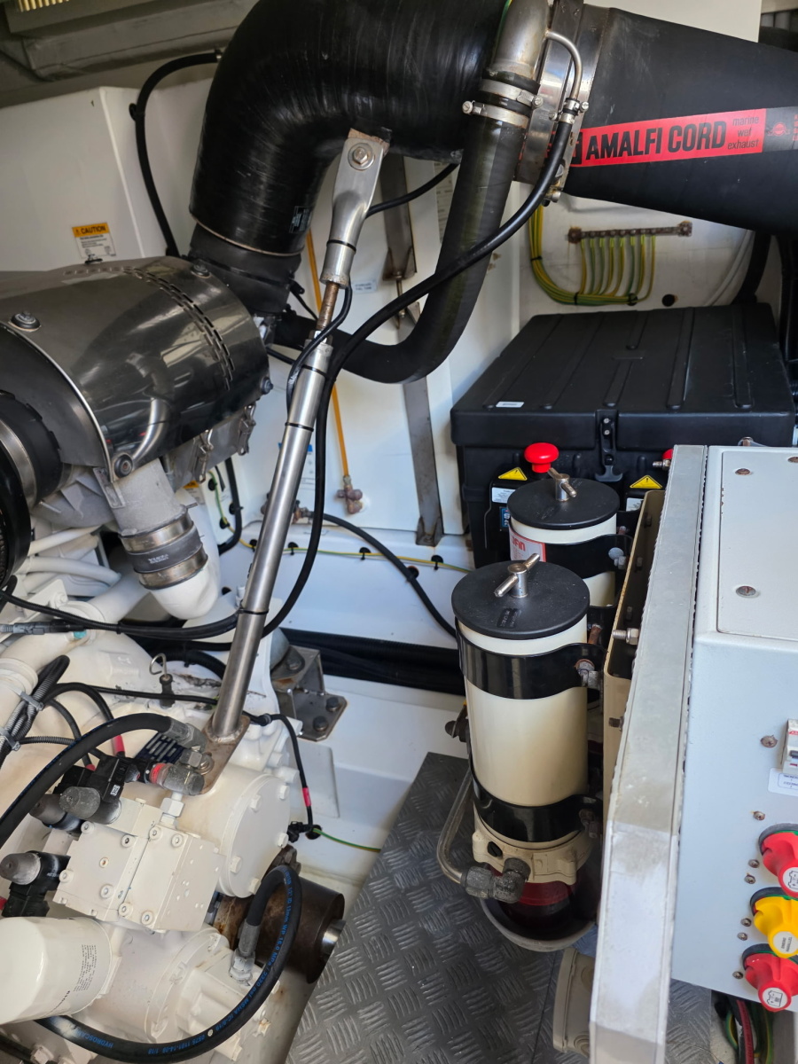 60' 2019 Azimut 60 FLY