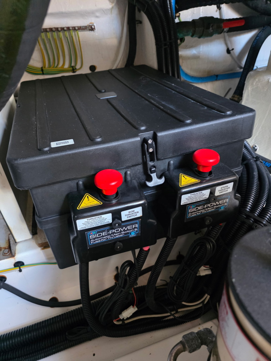 60' 2019 Azimut 60 FLY