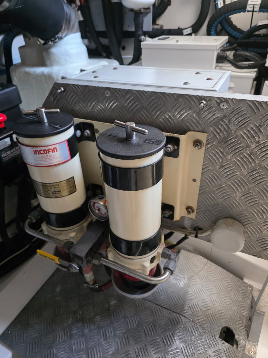 60' 2019 Azimut 60 FLY