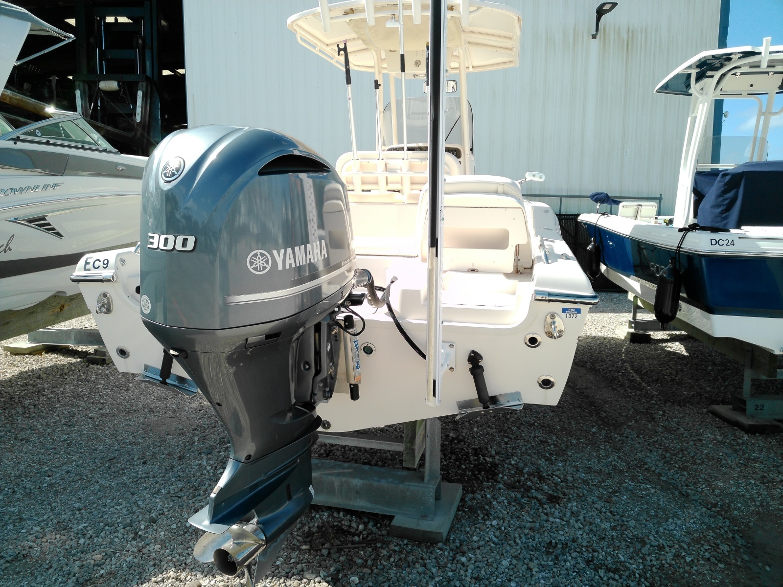 25ft Grady White Yacht For Sale