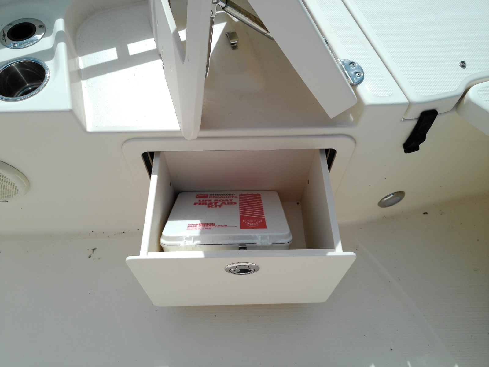 25ft Grady White Yacht For Sale