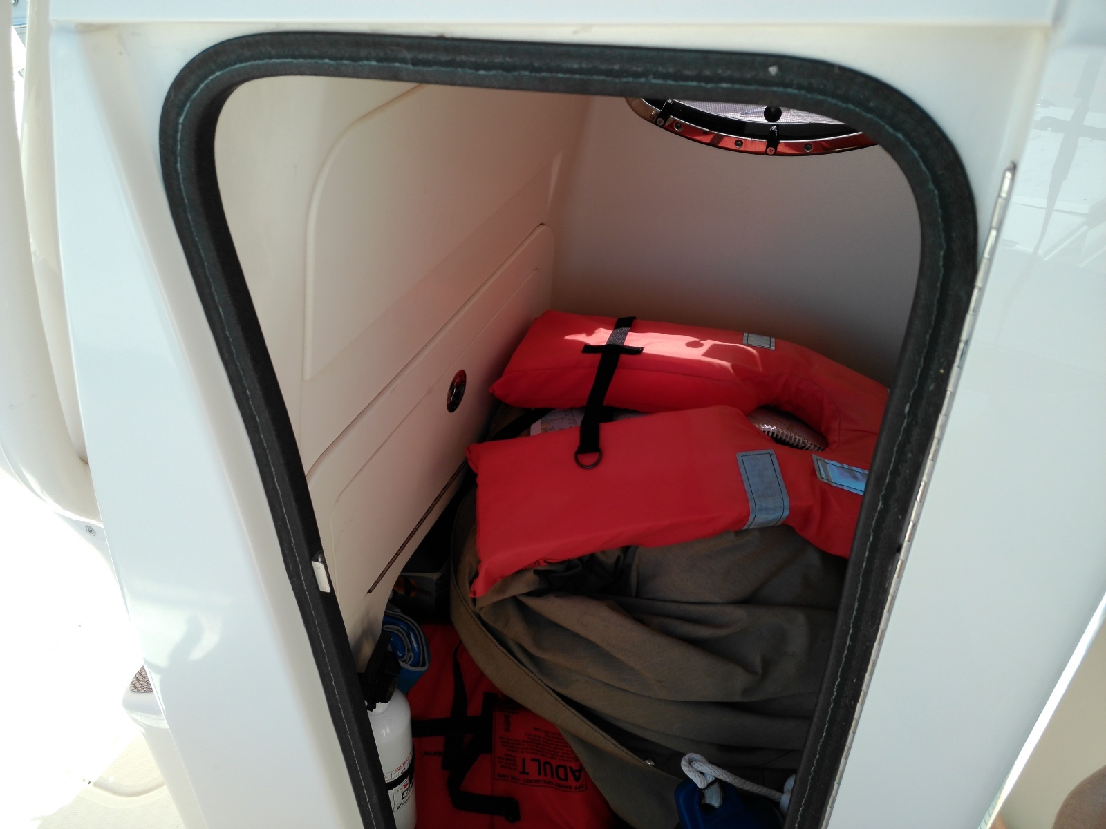 25ft Grady White Yacht For Sale