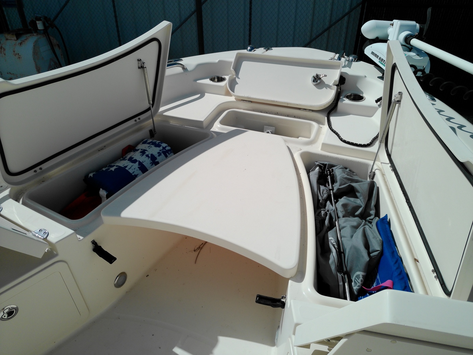 25' 2015 Grady-White 