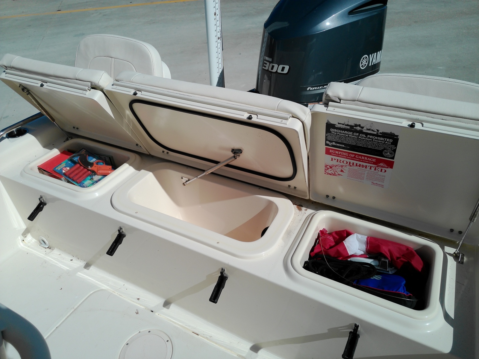 25ft Grady White Yacht For Sale