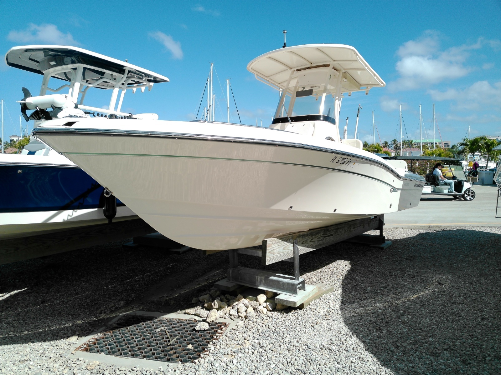 25ft Grady White Yacht For Sale