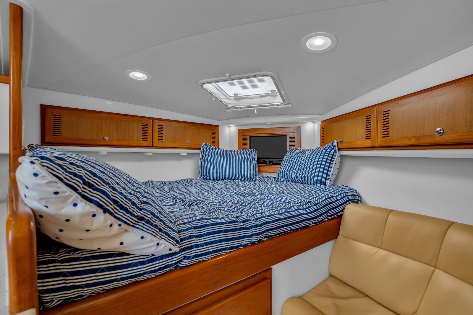 Redeemer 35ft Cabo Yacht For Sale