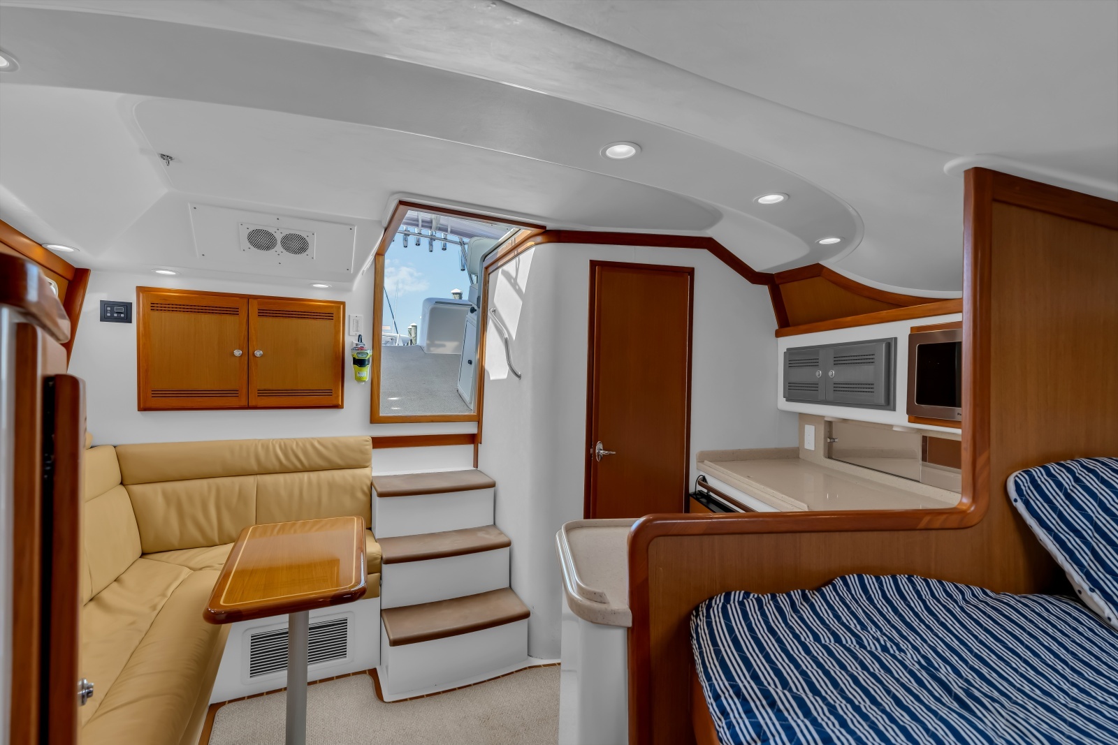 Redeemer 35ft Cabo Yacht For Sale