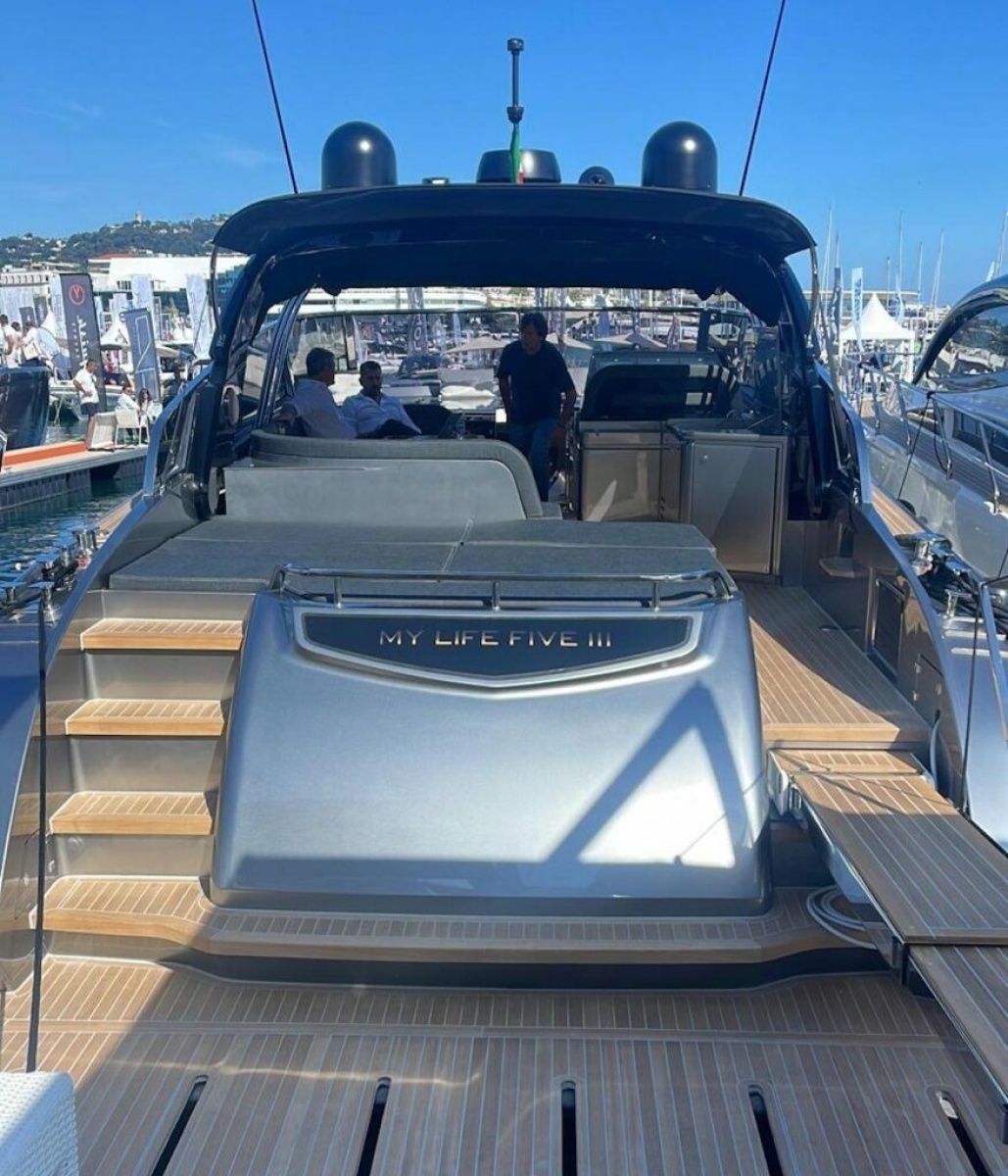 MY LIFE FIVE III 58ft Rizzardi Yacht For Sale