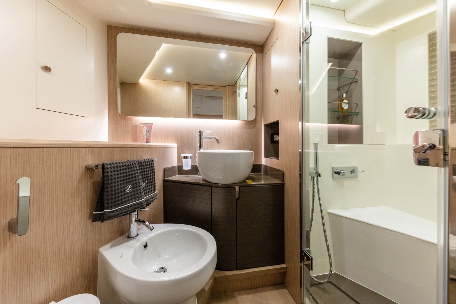 MY LIFE FIVE III 58ft Rizzardi Yacht For Sale