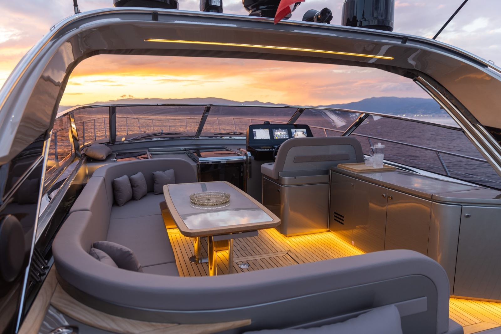 MY LIFE FIVE III 58ft Rizzardi Yacht For Sale