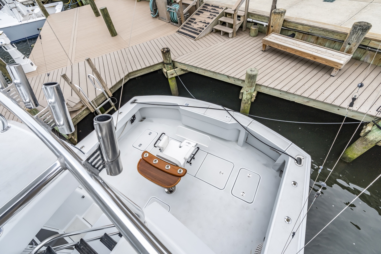 Brenda s III 55ft Hatteras Yacht For Sale