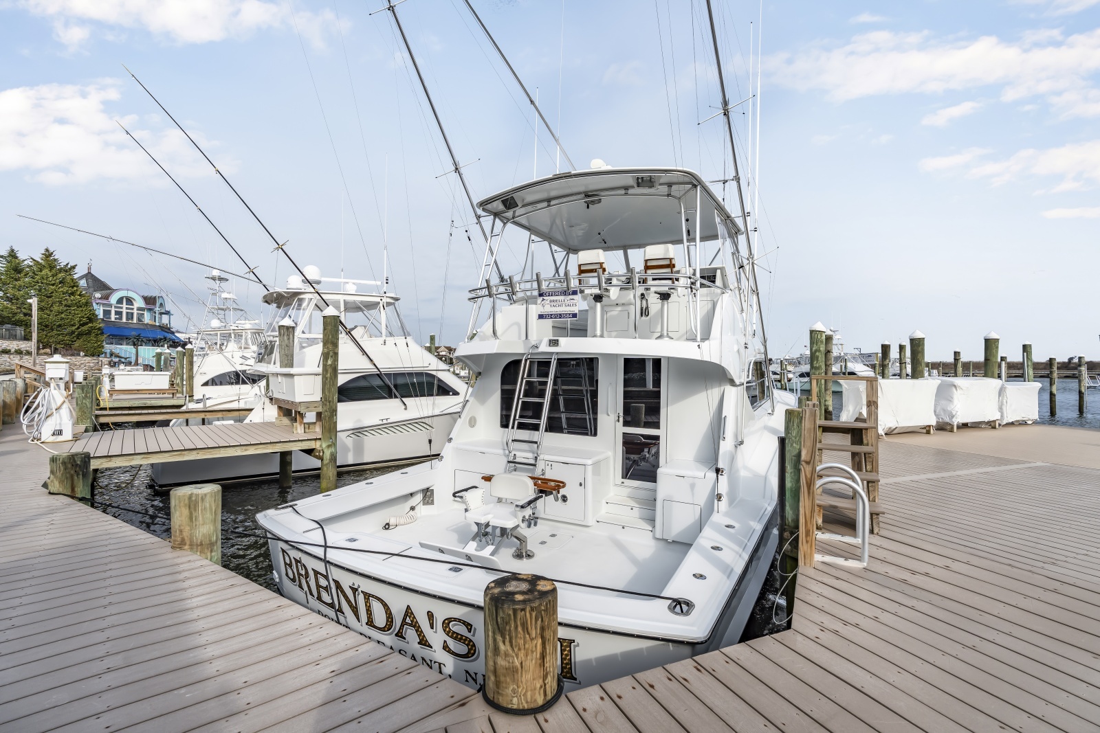Brenda s III 55ft Hatteras Yacht For Sale