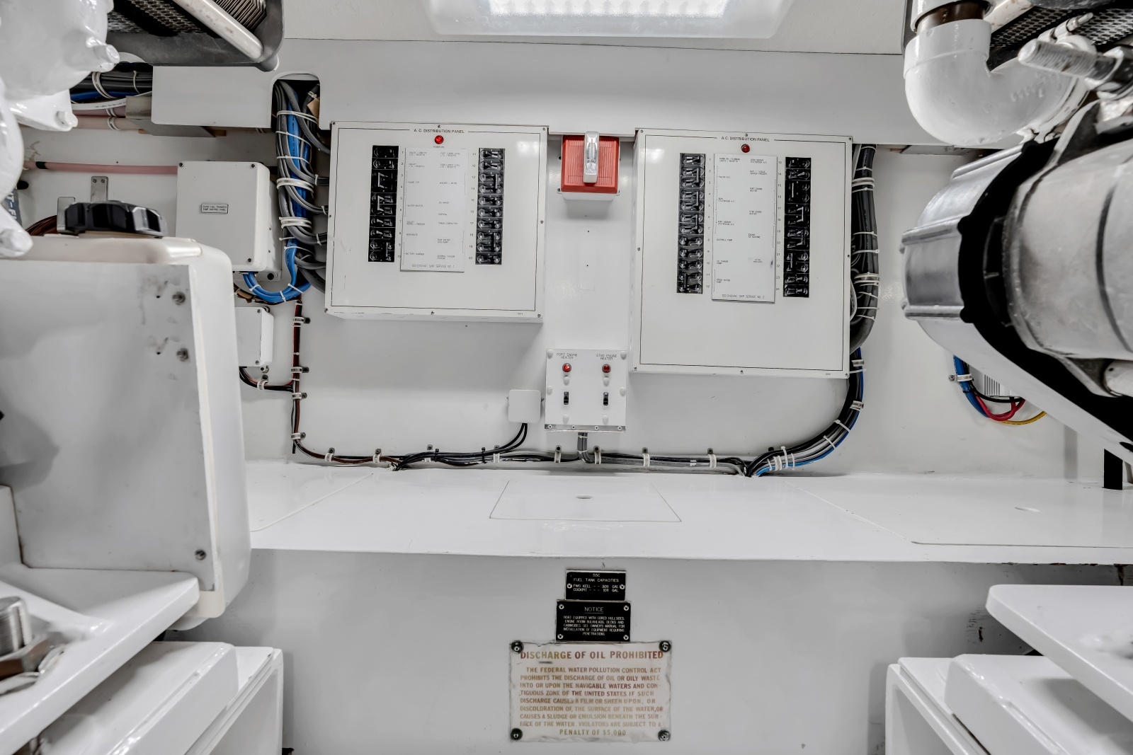 Brenda s III 55ft Hatteras Yacht For Sale