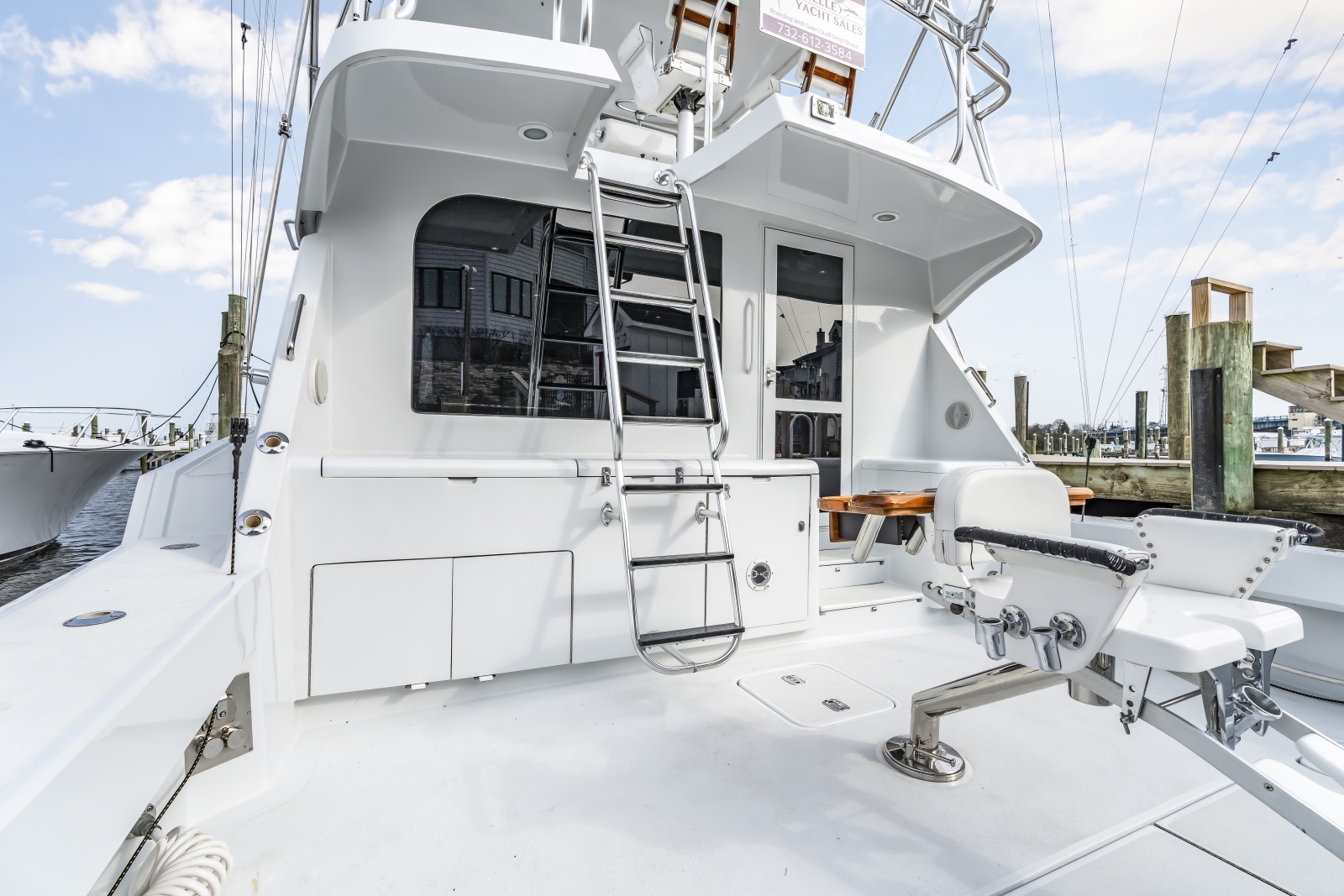 Brenda s III 55ft Hatteras Yacht For Sale