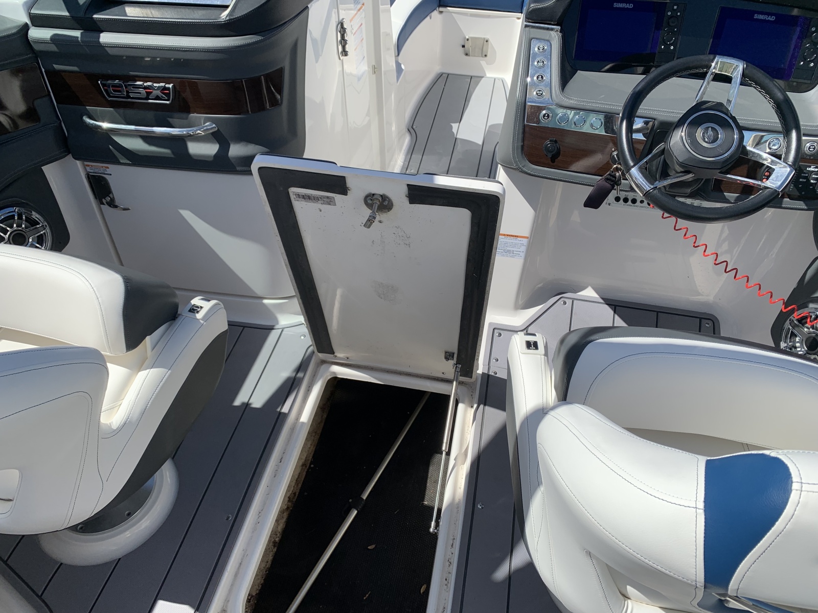 27' 2023 Chaparral 270 OSX