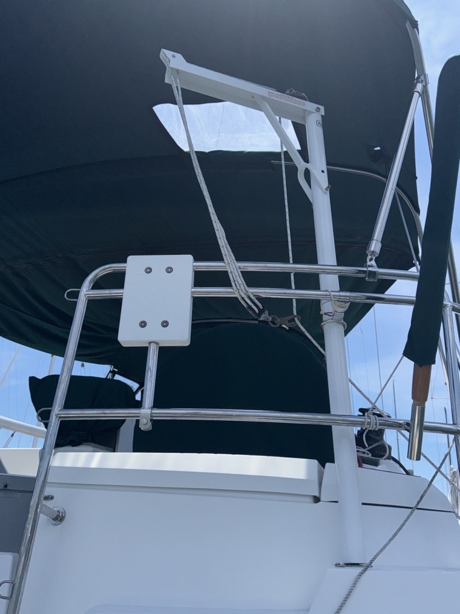 2017 Jeanneau Sun Odyssey 44 DS