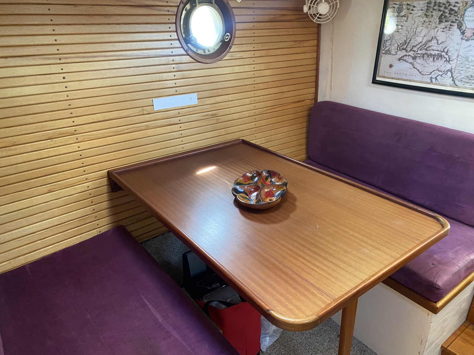 38' 2001 Tad Roberts 