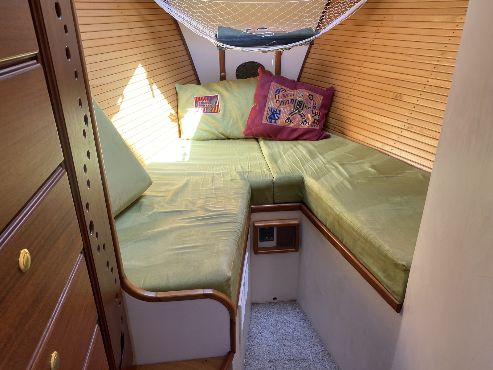 38' 2001 Tad Roberts 