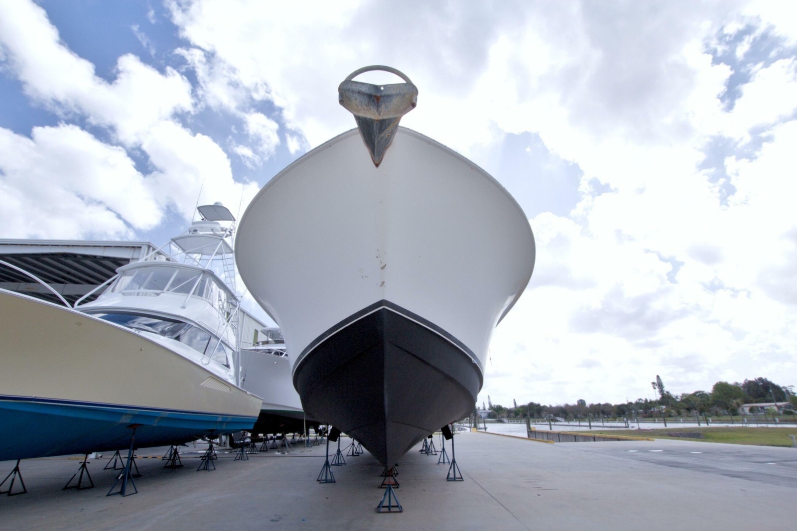 Ohana 76ft Lazzara Yachts Yacht For Sale