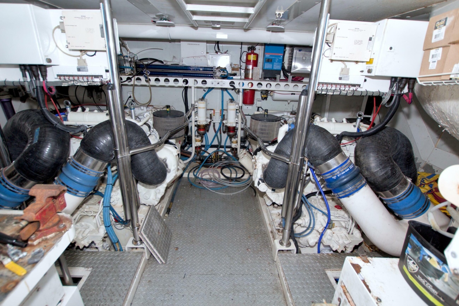 Ohana 76ft Lazzara Yachts Yacht For Sale