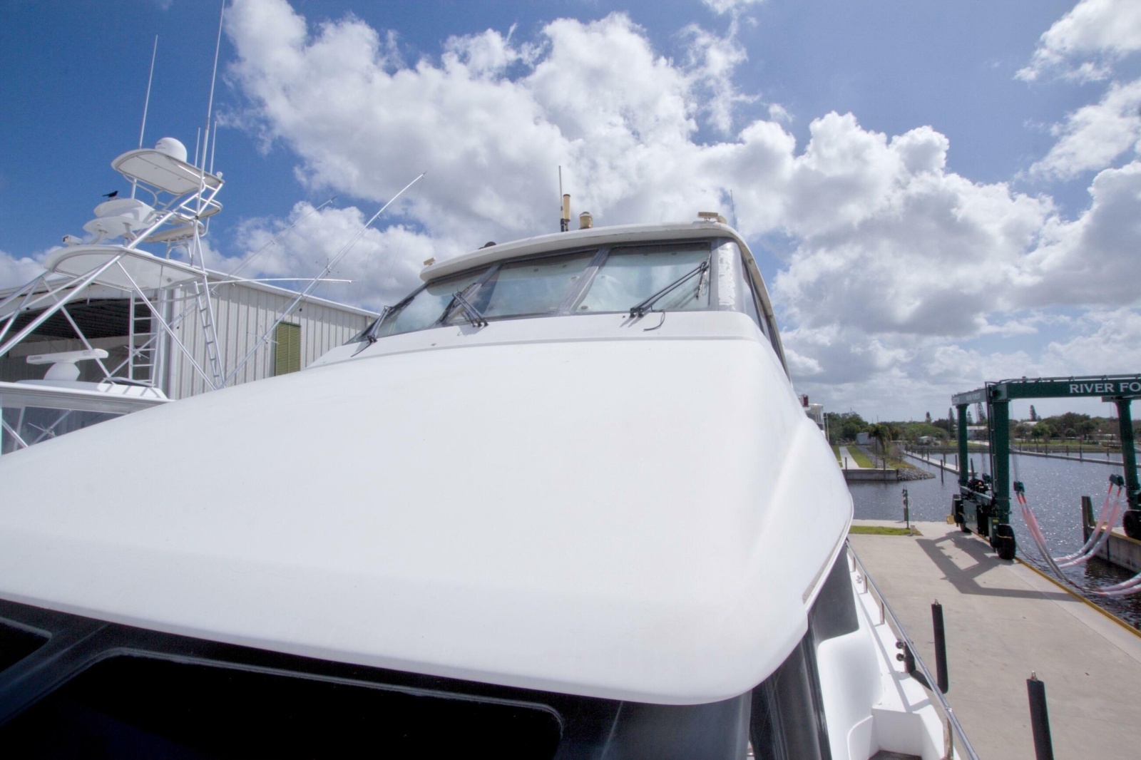 Ohana 76ft Lazzara Yachts Yacht For Sale