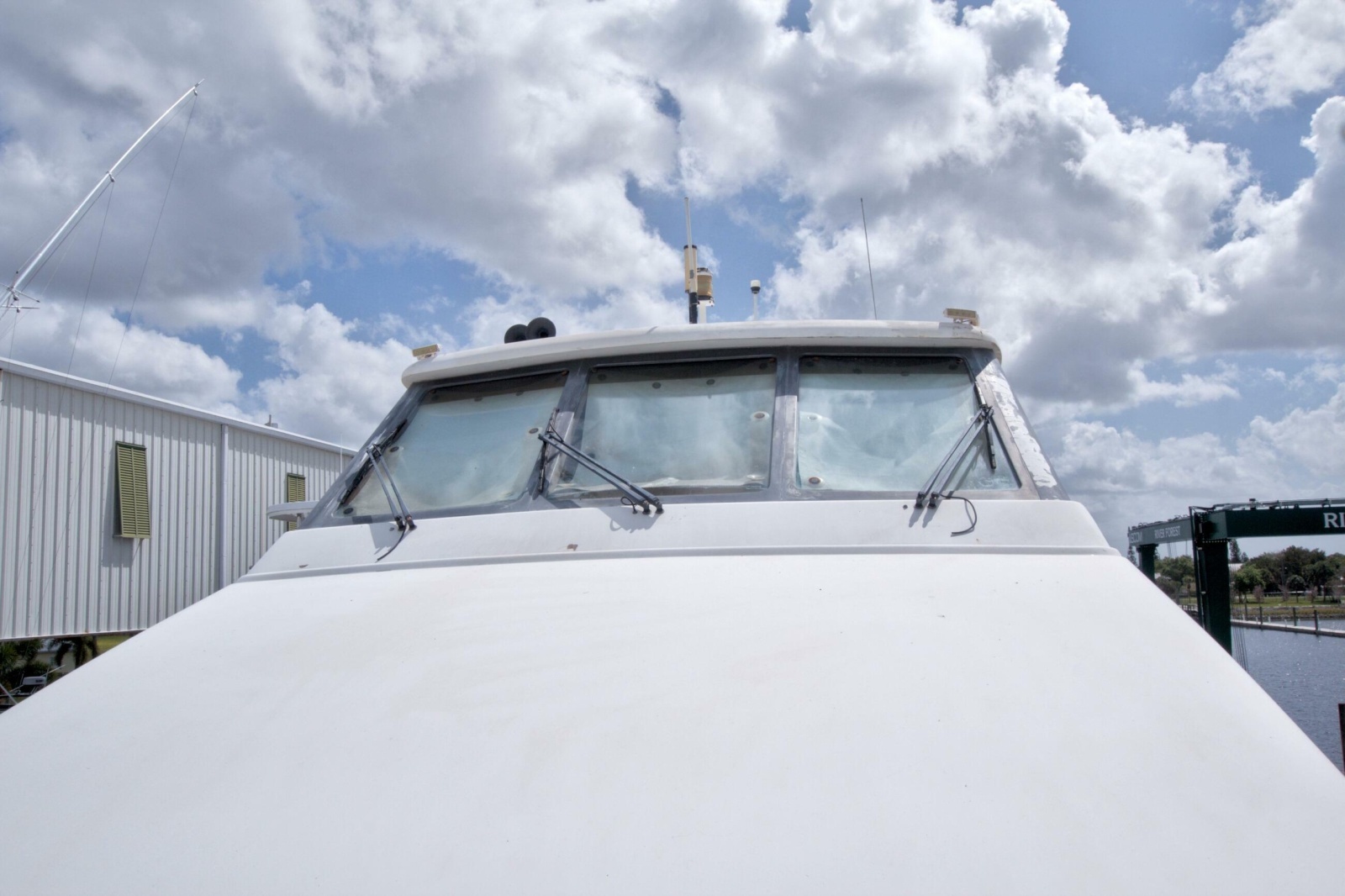 Ohana 76ft Lazzara Yachts Yacht For Sale