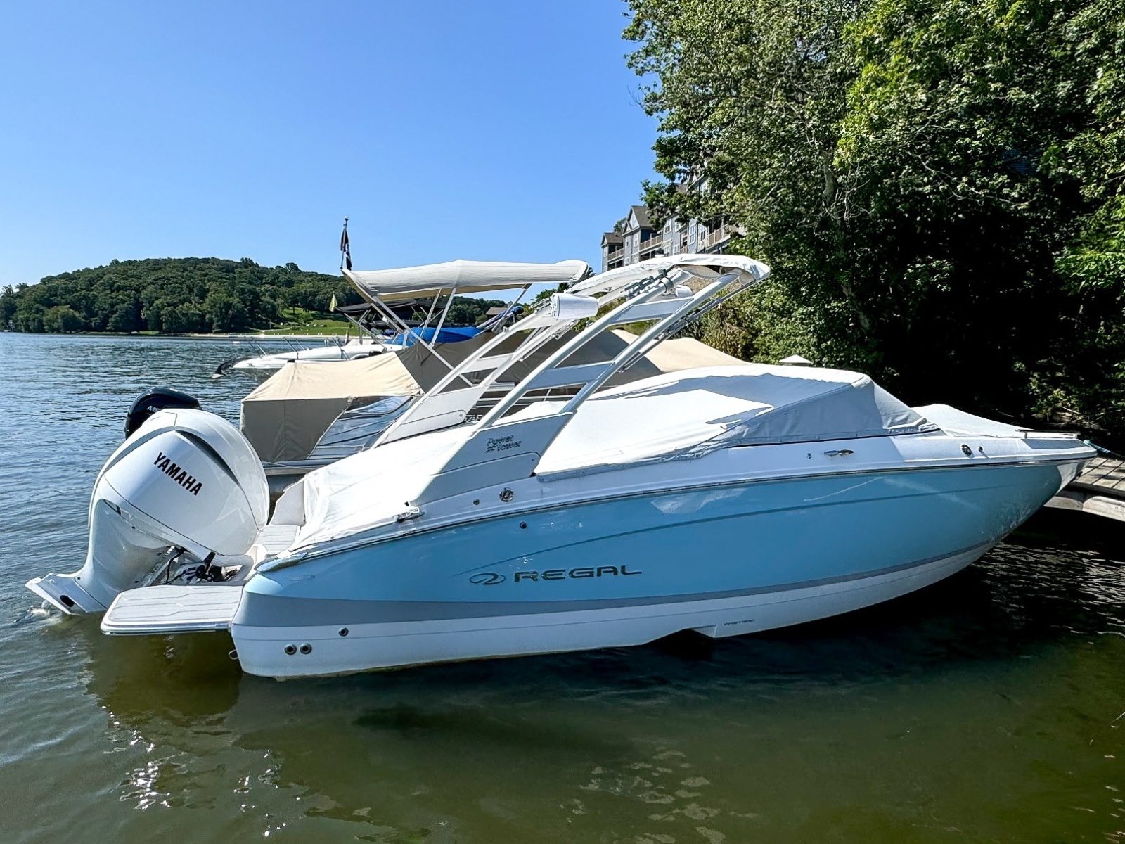 24ft Regal Yacht For Sale