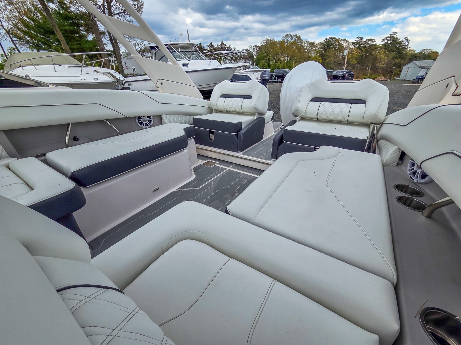 2025 Regal LX4
