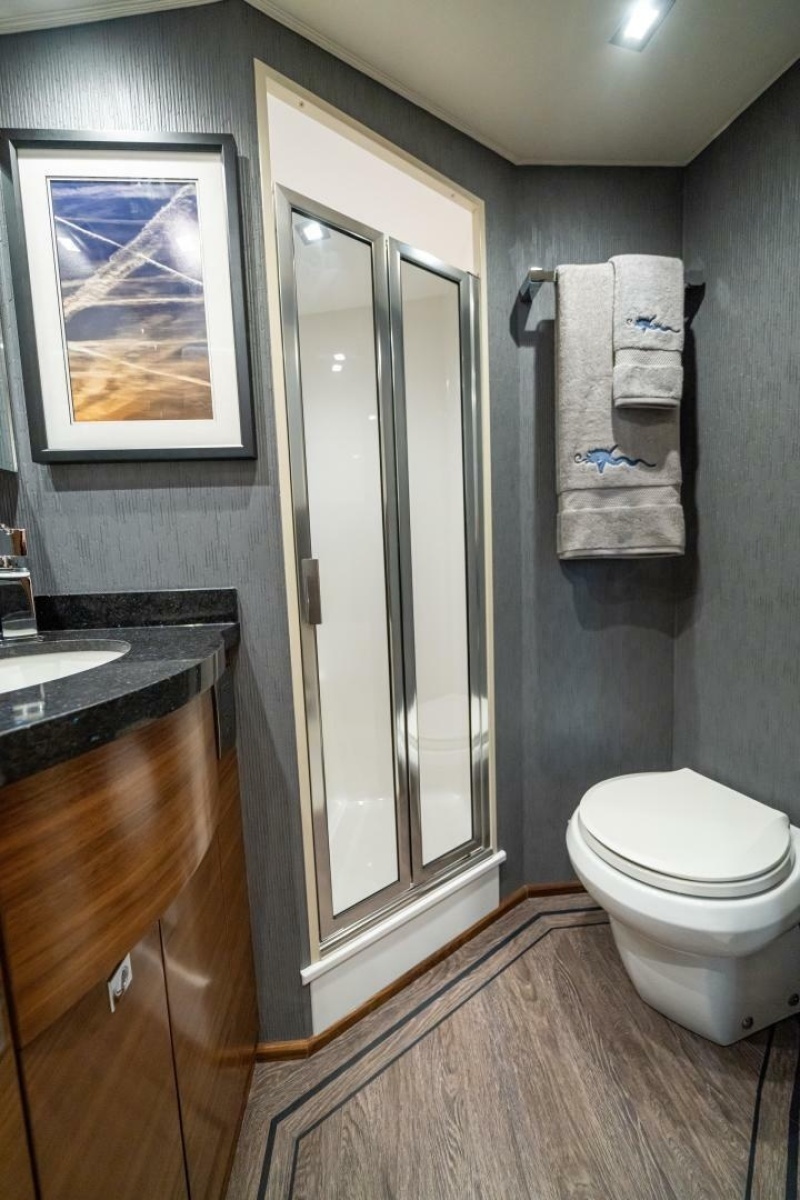 NEW Viking 64 Convertible 64ft Viking Yacht For Sale