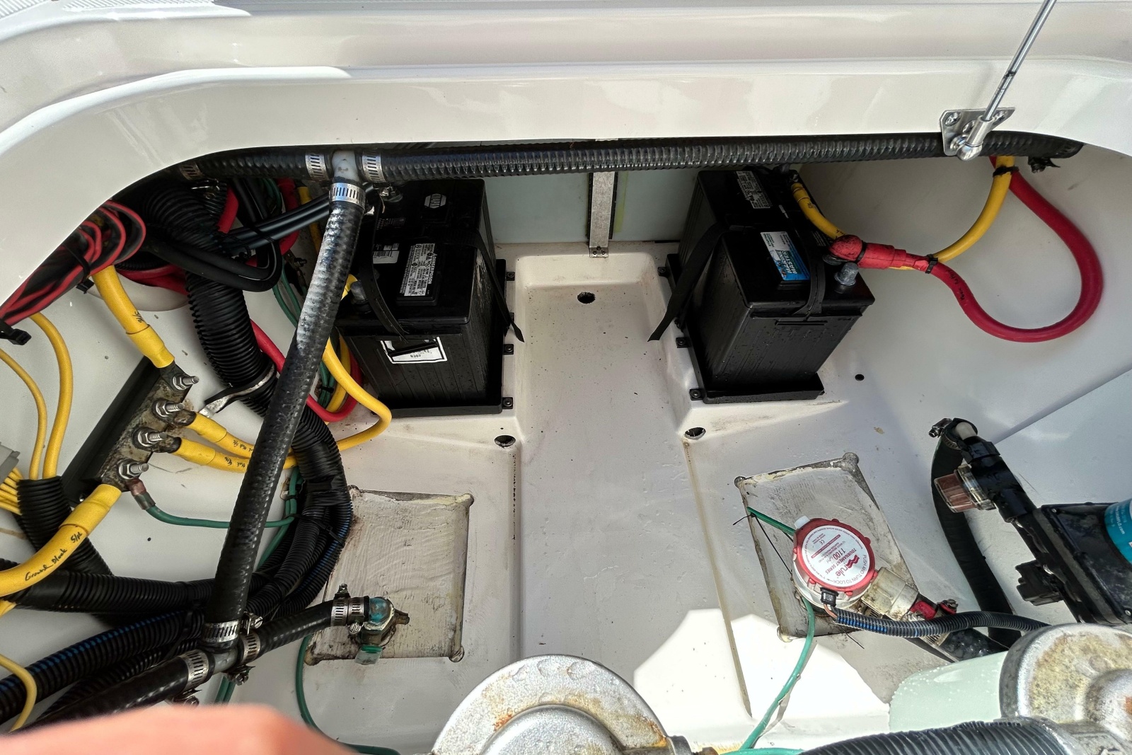 26' 2016 Pursuit DC 265 Dual Console