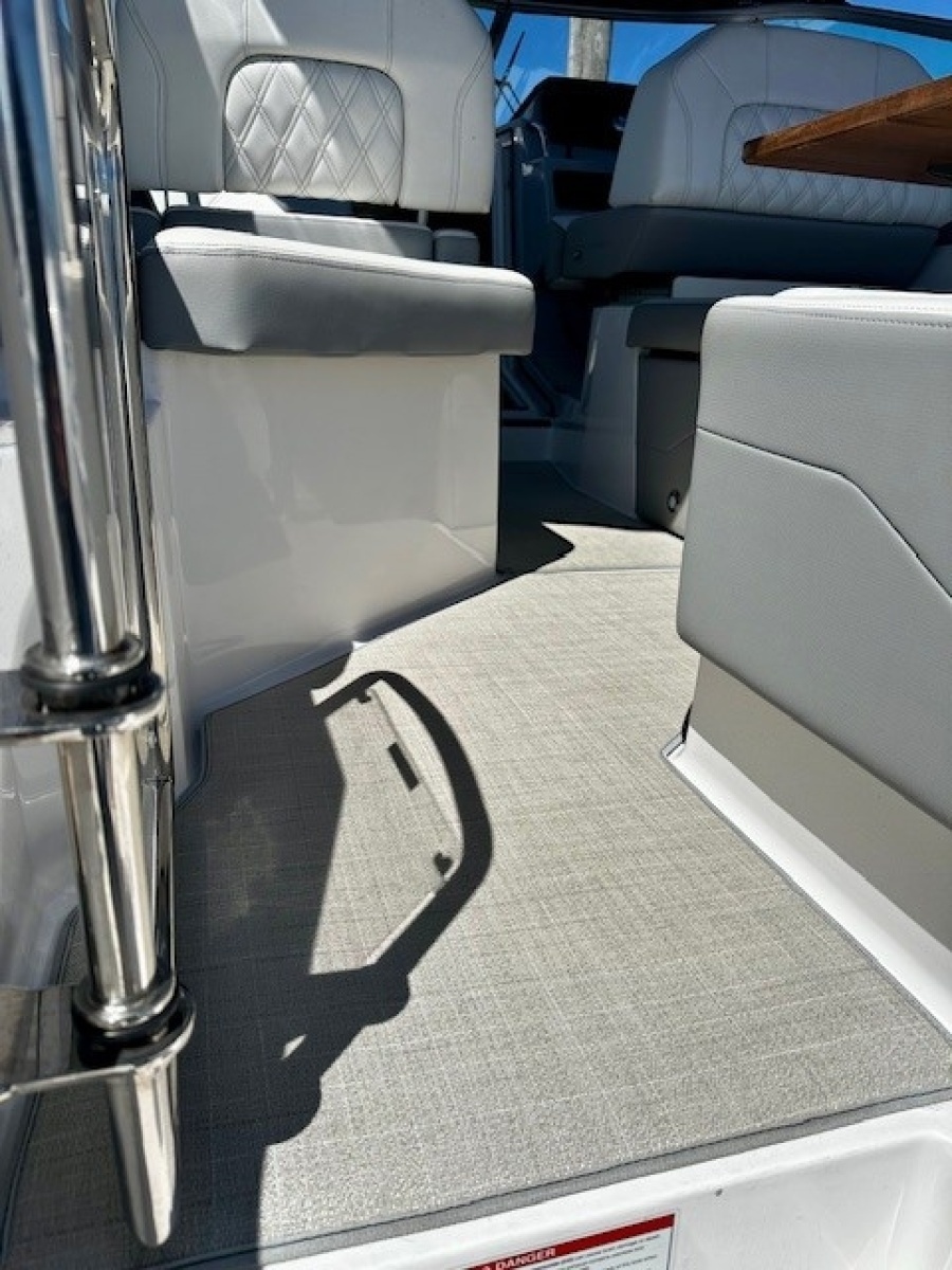 26ft Regal Yacht For Sale