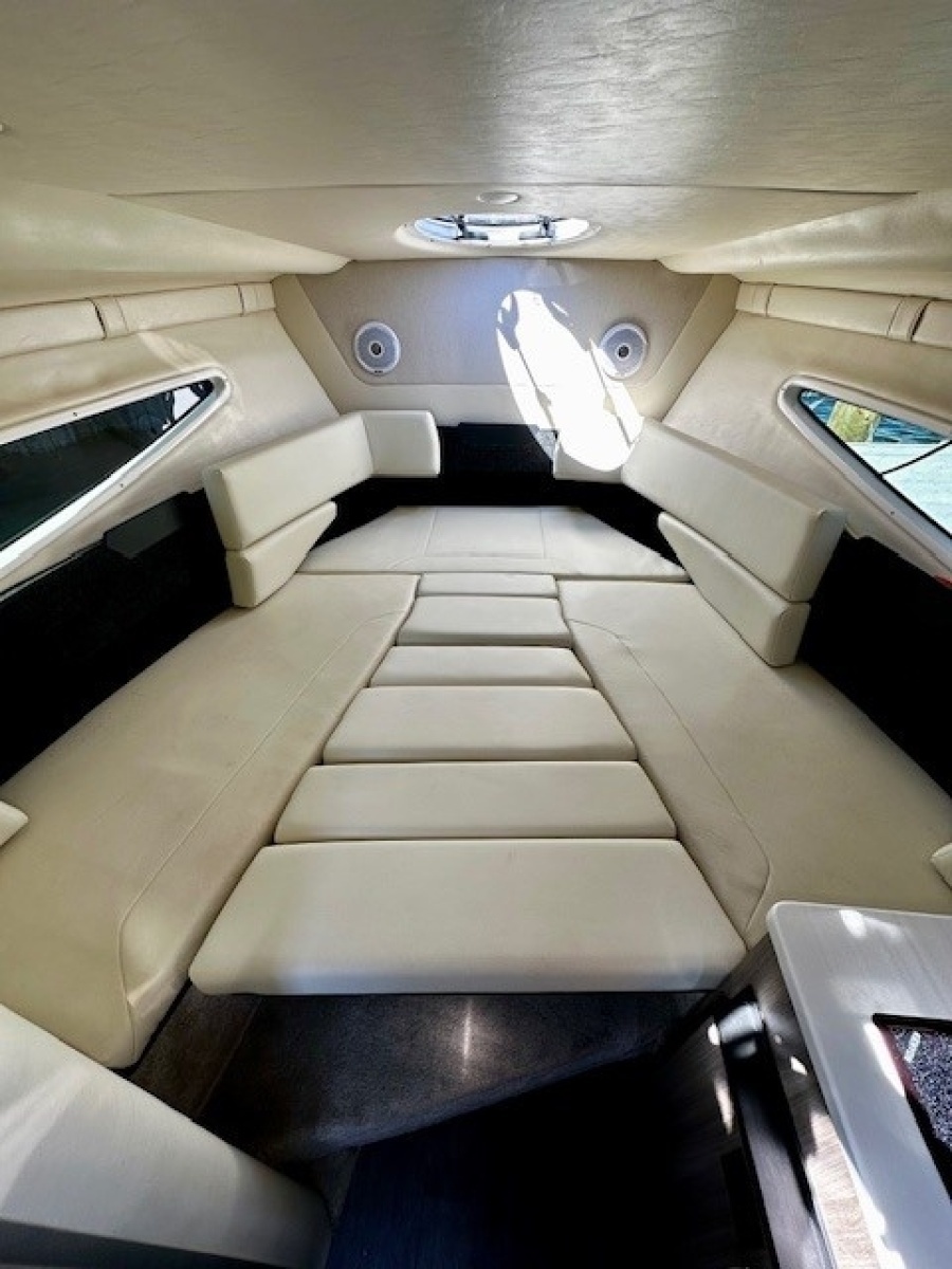 26ft Regal Yacht For Sale