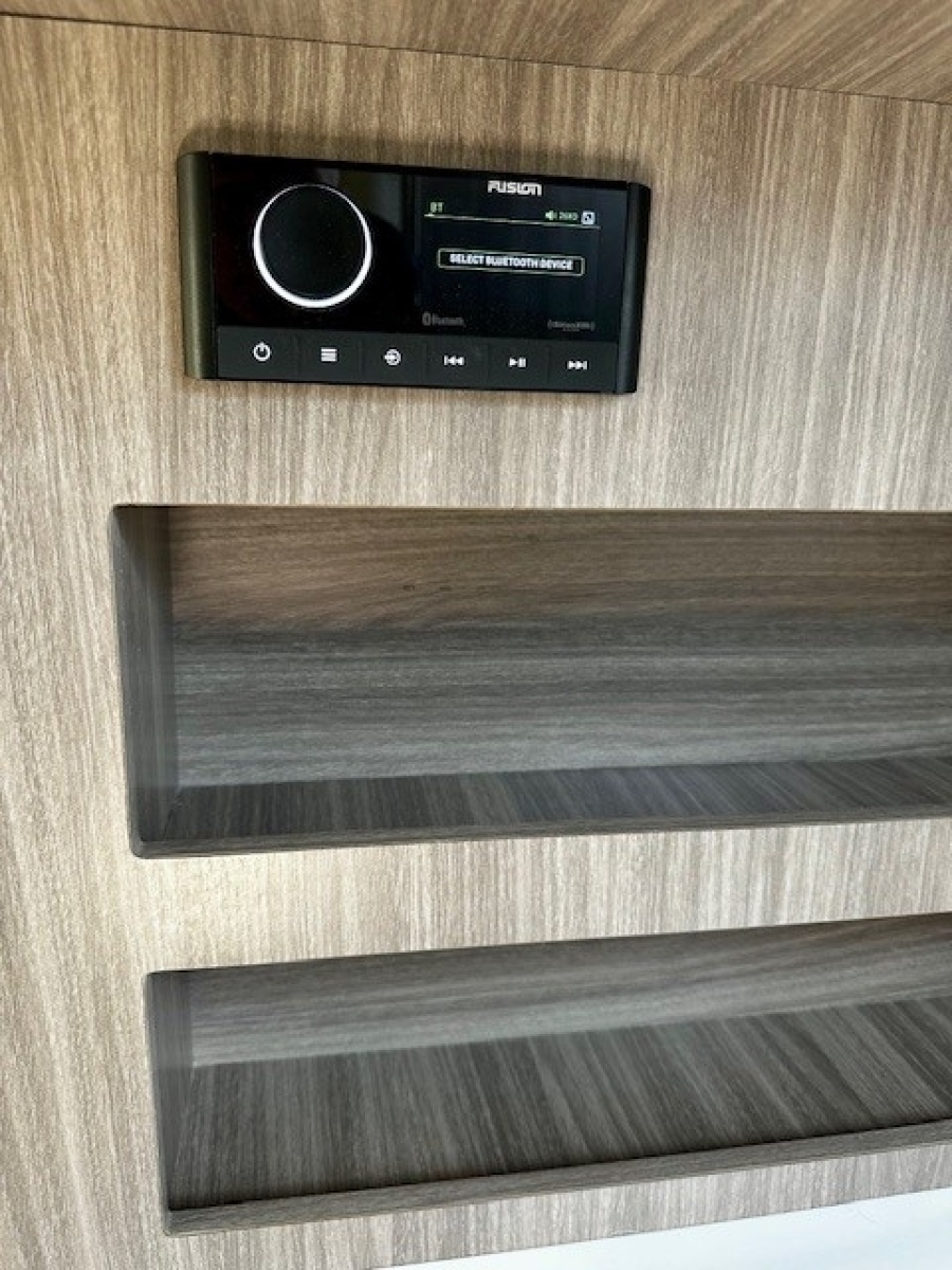 26ft Regal Yacht For Sale