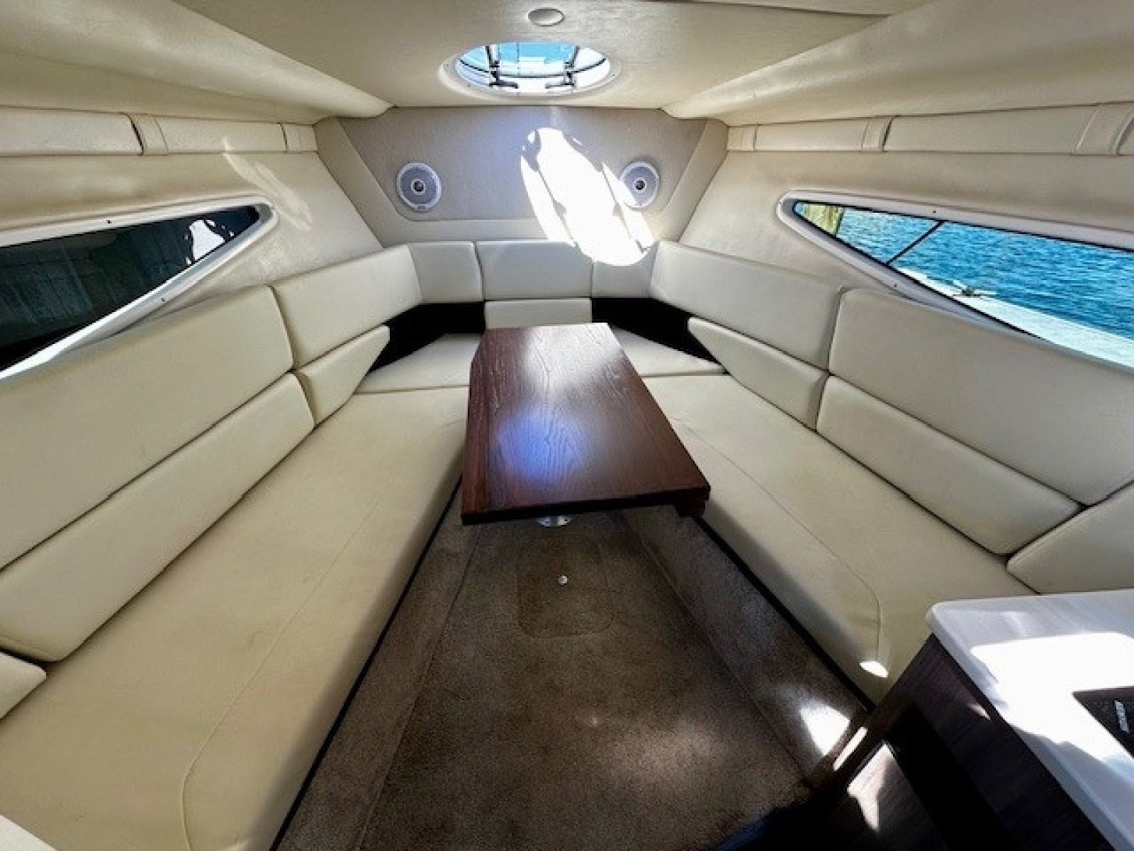 26ft Regal Yacht For Sale