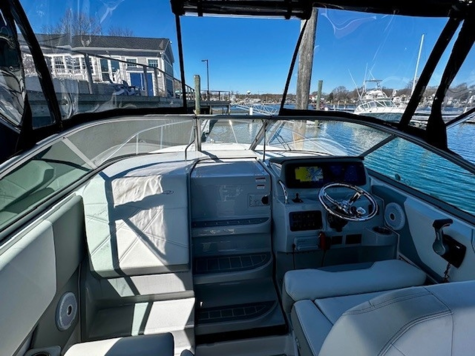 26ft Regal Yacht For Sale