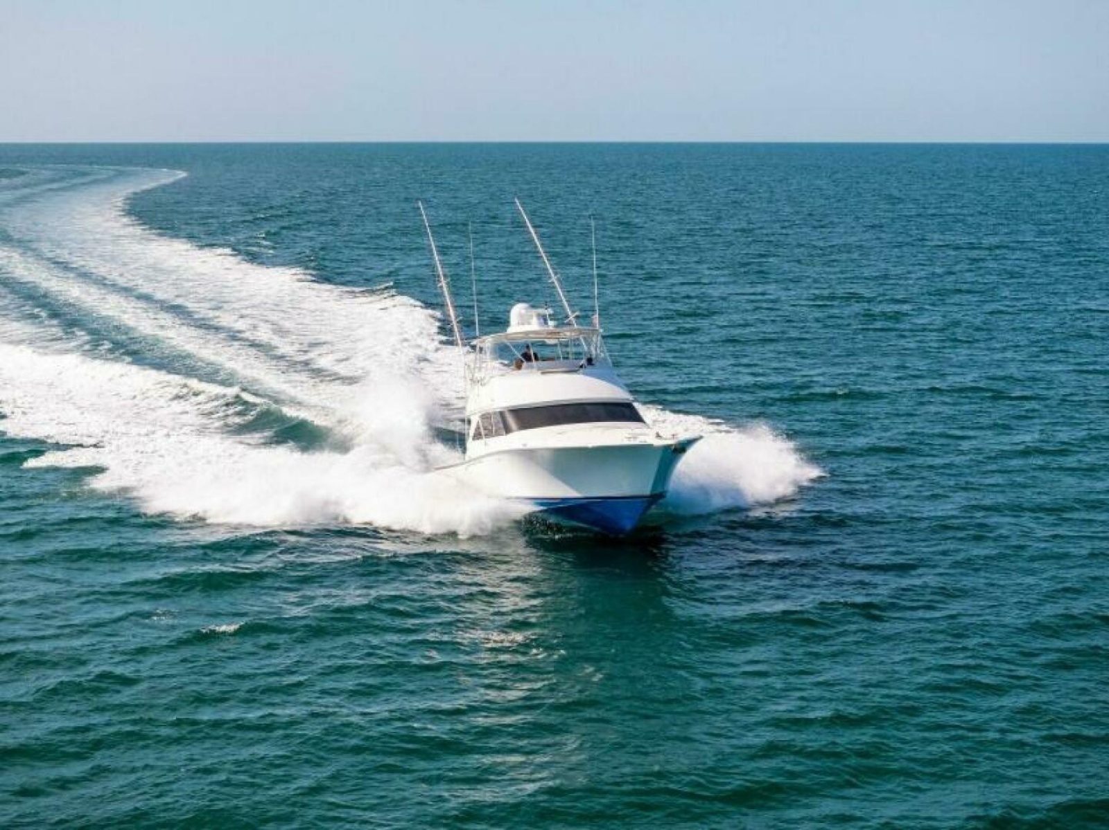 48' 2003 Viking 48 Convertible