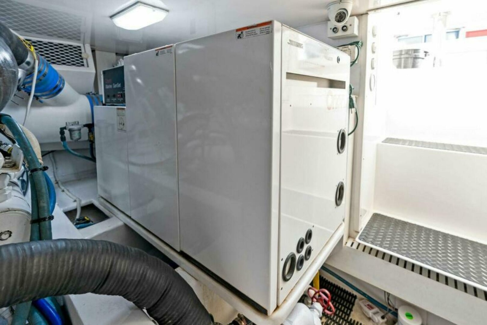 2003 Viking 48 Convertible