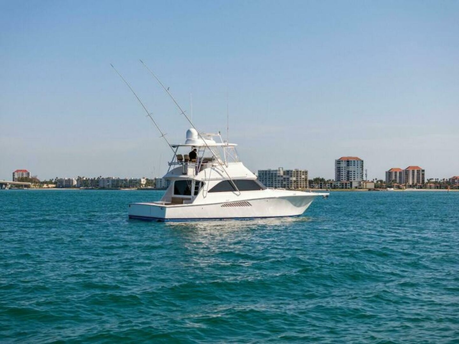 48' 2003 Viking 48 Convertible