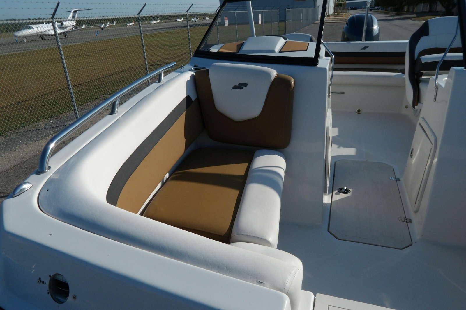 19ft Starcraft Yacht For Sale