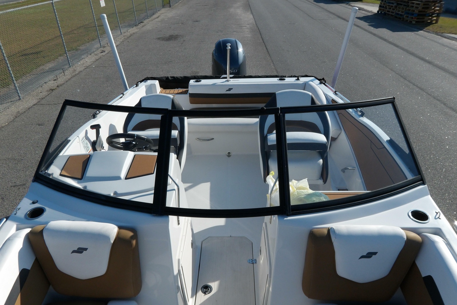 19ft Starcraft Yacht For Sale