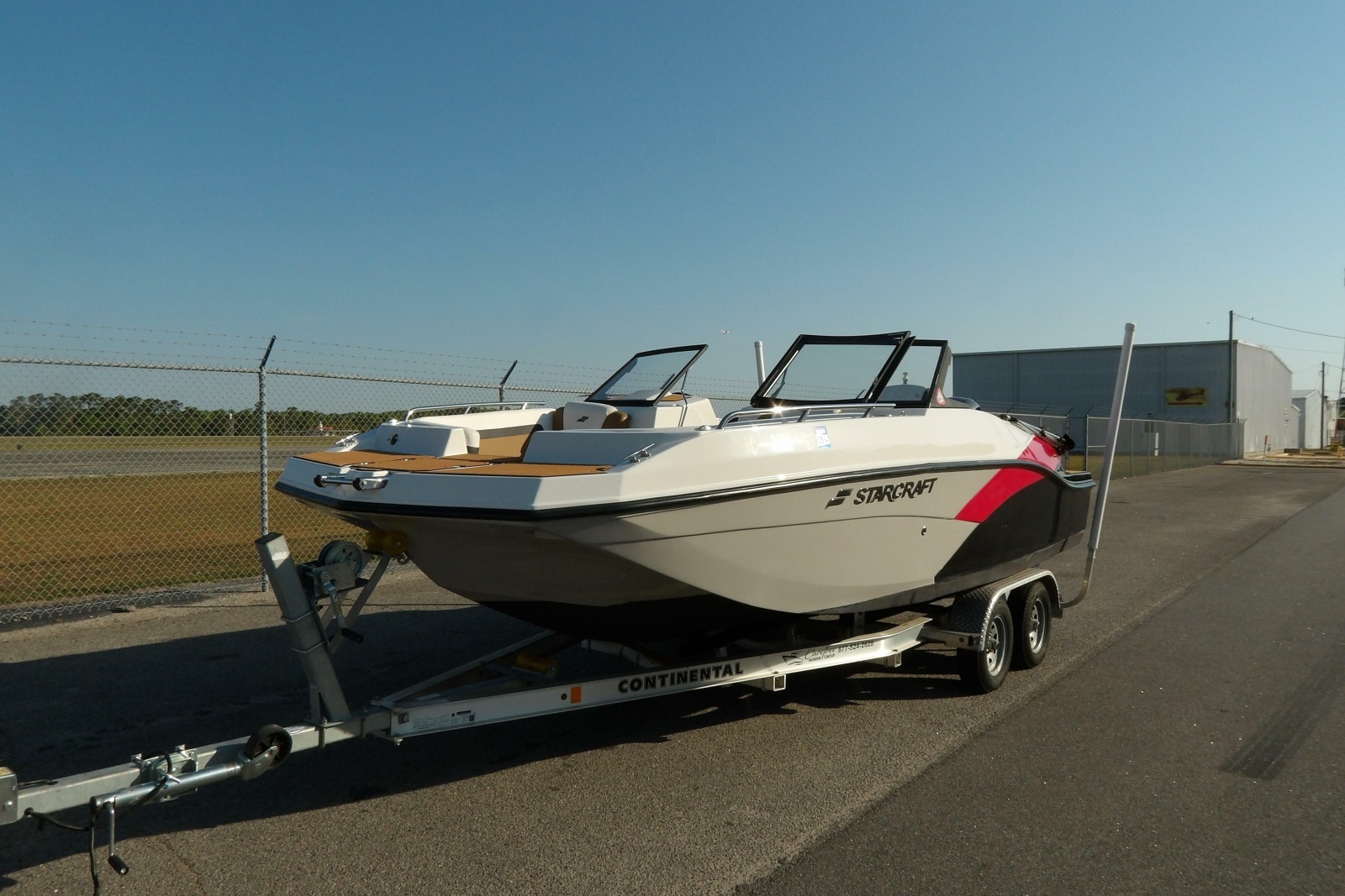 19ft Starcraft Yacht For Sale