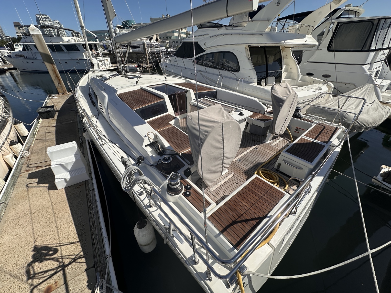 Pretender 46ft Beneteau Yacht For Sale