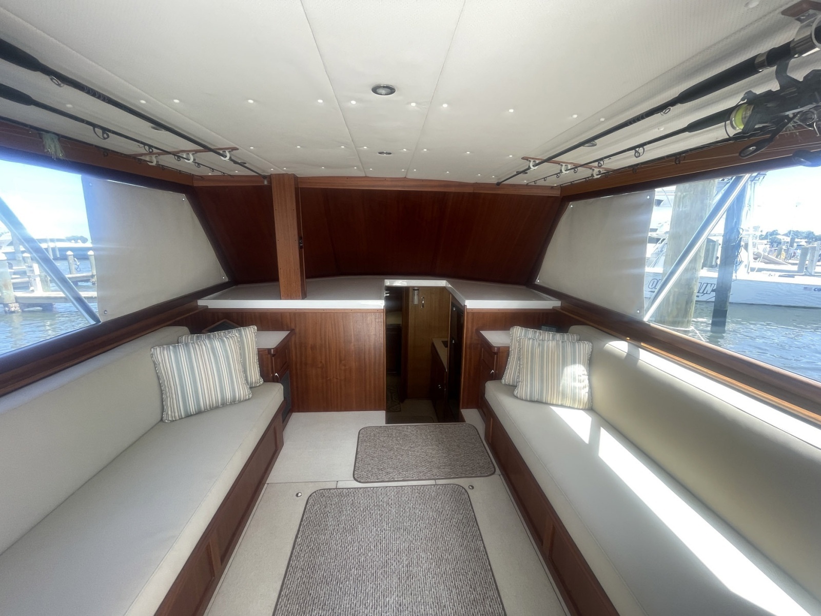 Dolphin II 34ft Hatteras Yacht For Sale